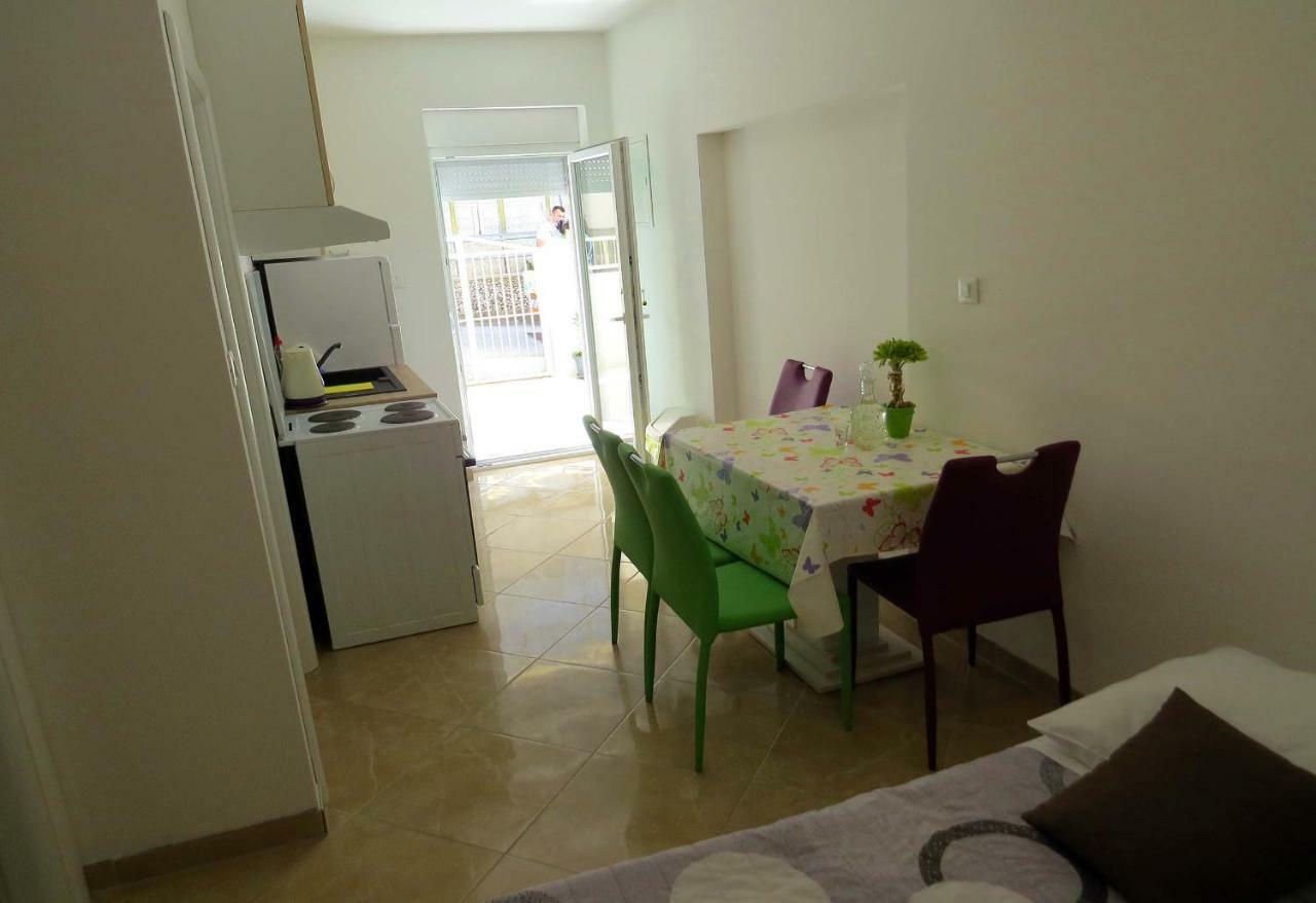 Apartman Jakir 바스카보다 외부 사진
