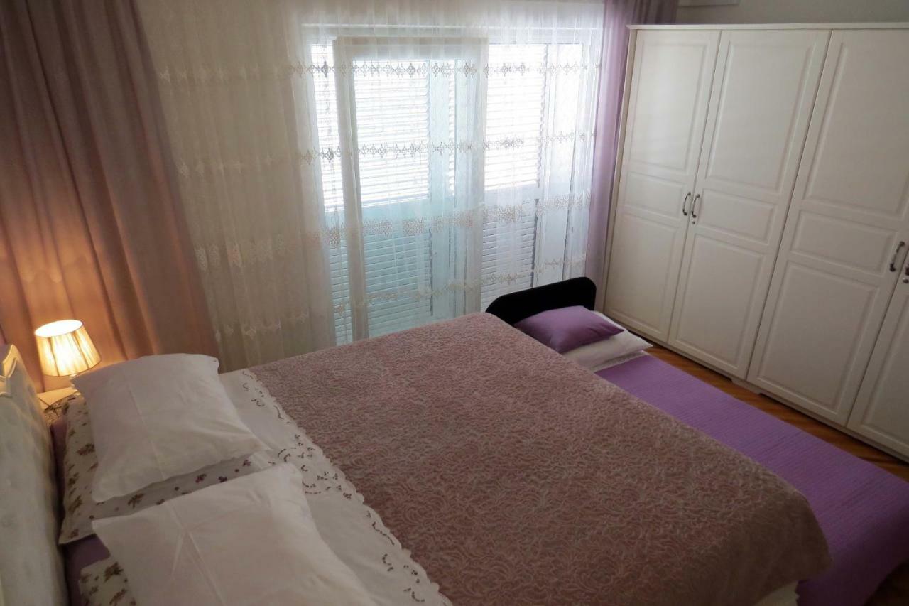 Apartman Jakir 바스카보다 외부 사진